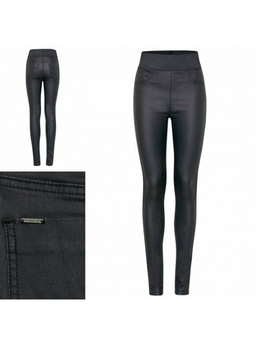 Lola black skinny jeans by Byoung